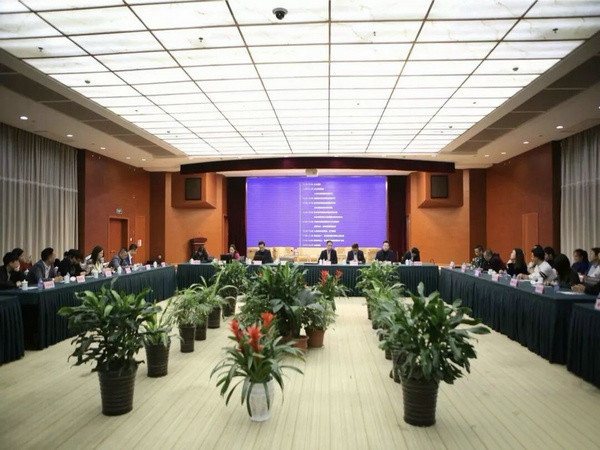 新闻4.jpg